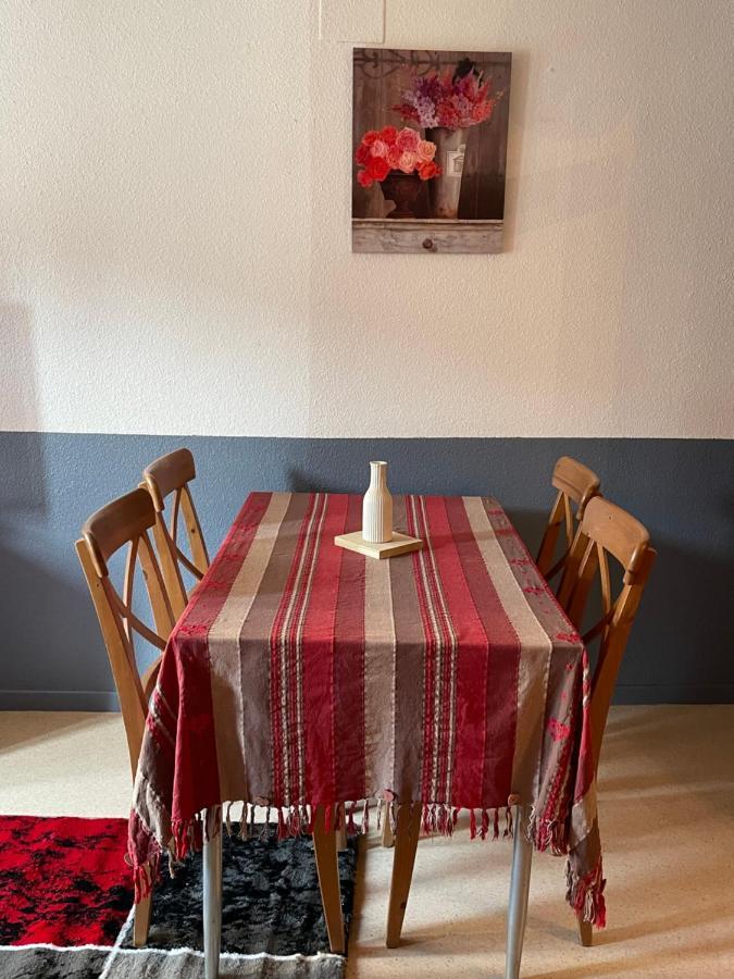 Appartement Cosy Rue Chaussee ヴェルダン・シュル・ムーズ エクステリア 写真