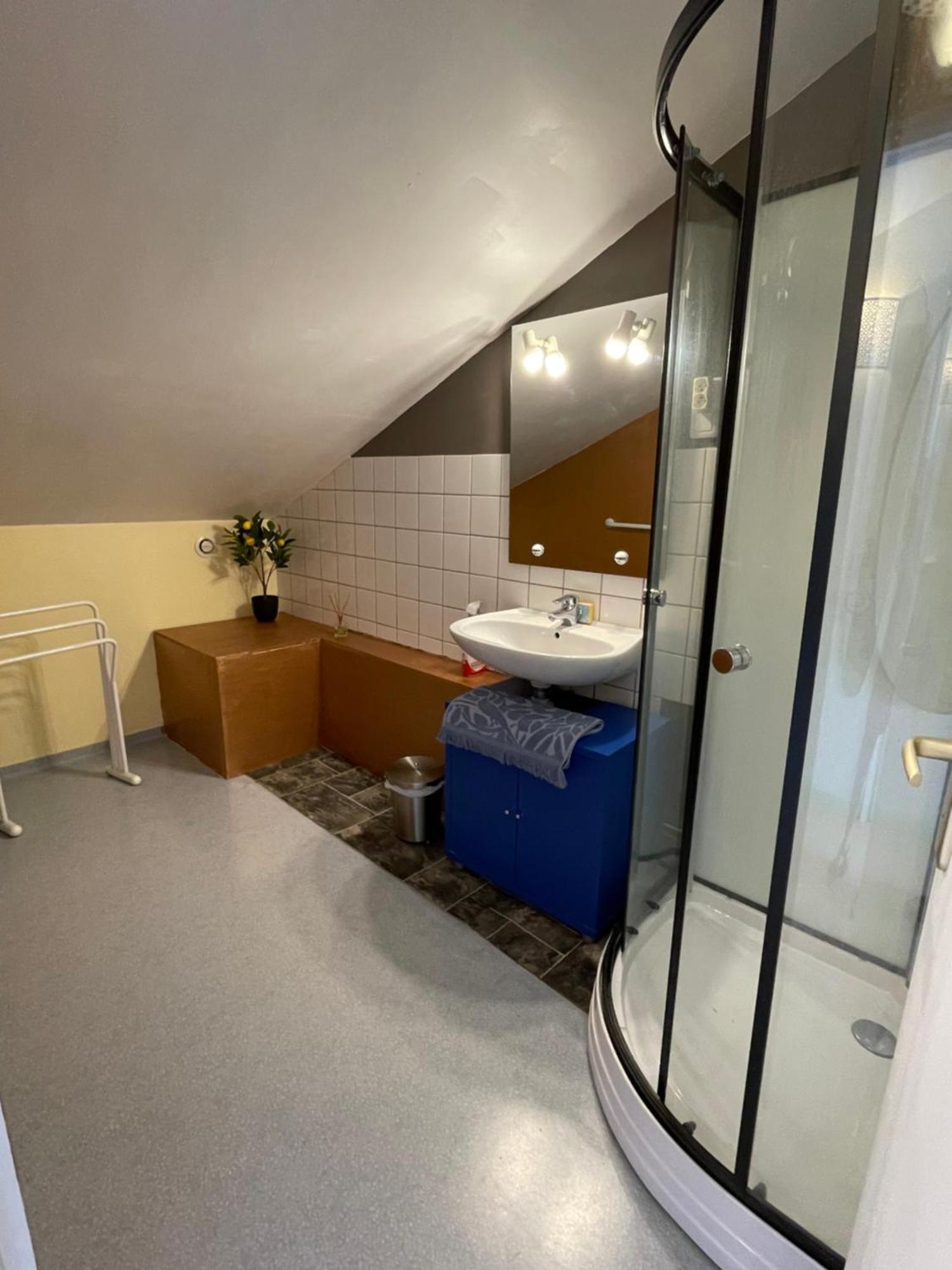 Appartement Cosy Rue Chaussee ヴェルダン・シュル・ムーズ エクステリア 写真